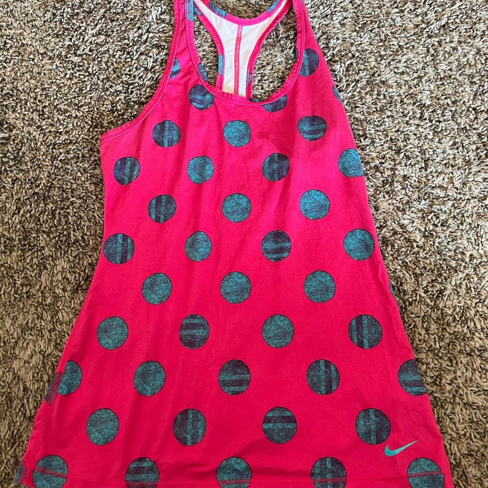 Nike workout tank